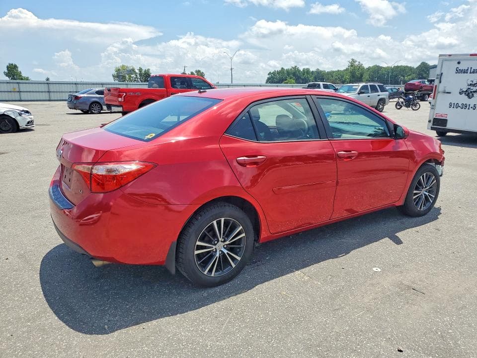2018 TOYOTA COROLLA LE 3