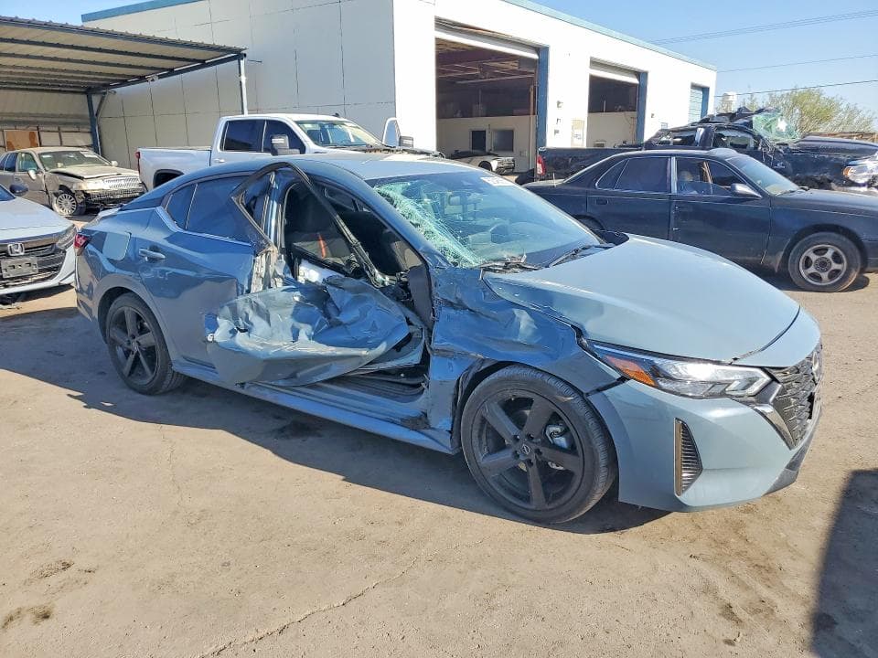 2025 NISSAN SENTRA SR 4