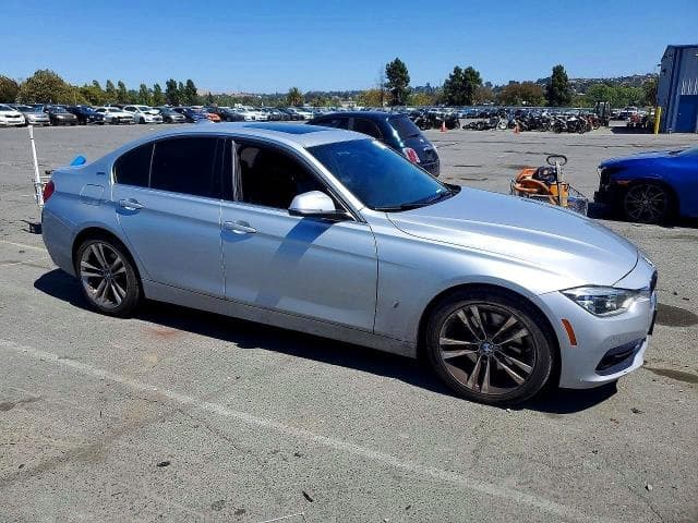 2017 BMW 330E 4