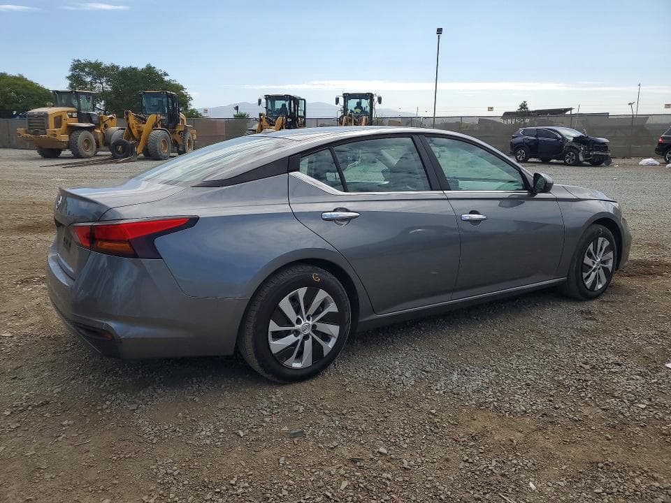 2020 NISSAN ALTIMA S 3