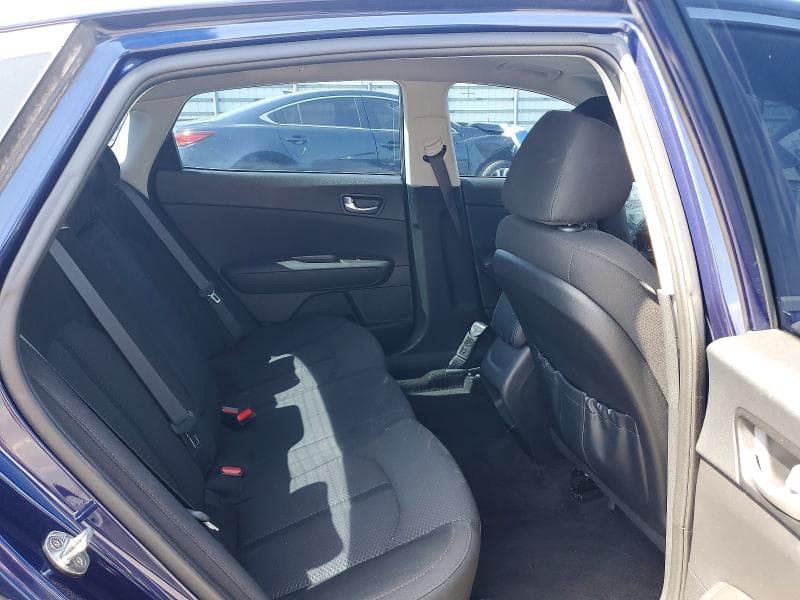 2018 KIA OPTIMA LX 10