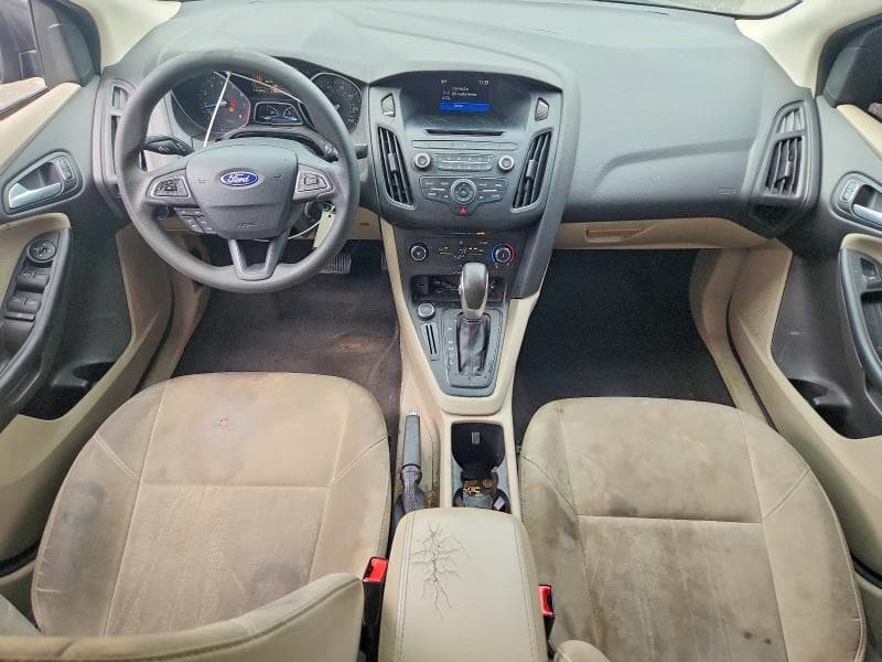 2017 FORD FOCUS SE 8