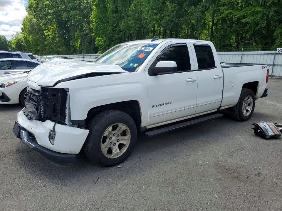 2017 CHEVROLET SILVERADO K1500 LT - 1