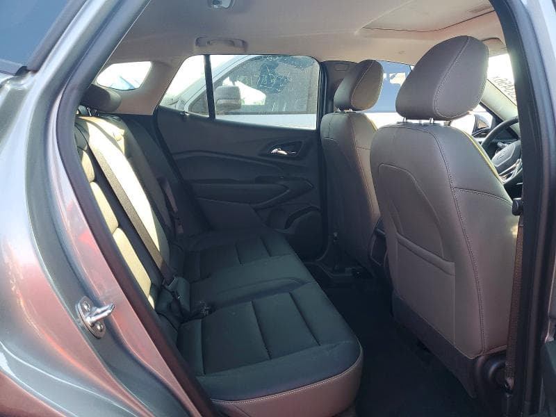 2025 CHEVROLET TRAX ACTIV 11