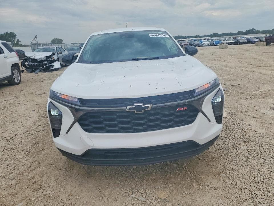 2024 CHEVROLET TRAX 5