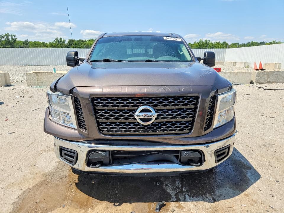 2019 NISSAN TITAN SV 5