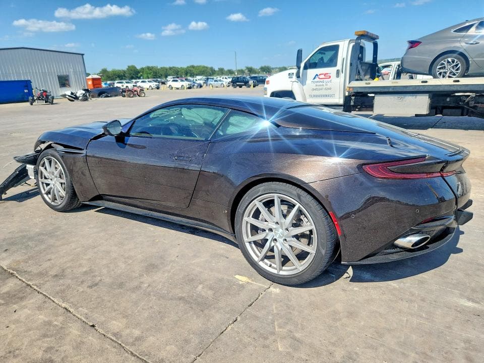 2018 ASTON MARTIN DB11 2