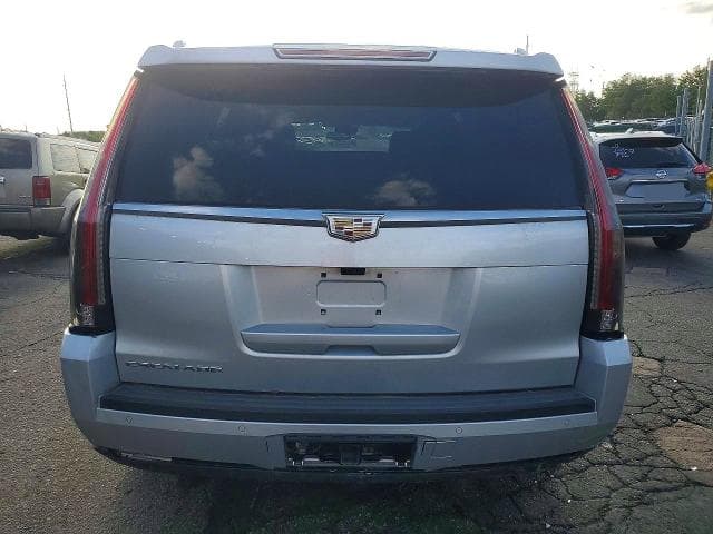 2018 CADILLAC ESCALADE LUXURY 6