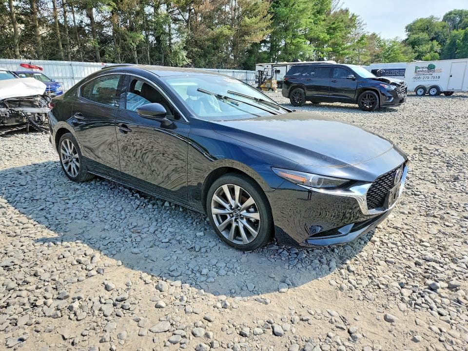 2021 MAZDA 3 PREMIUM 4