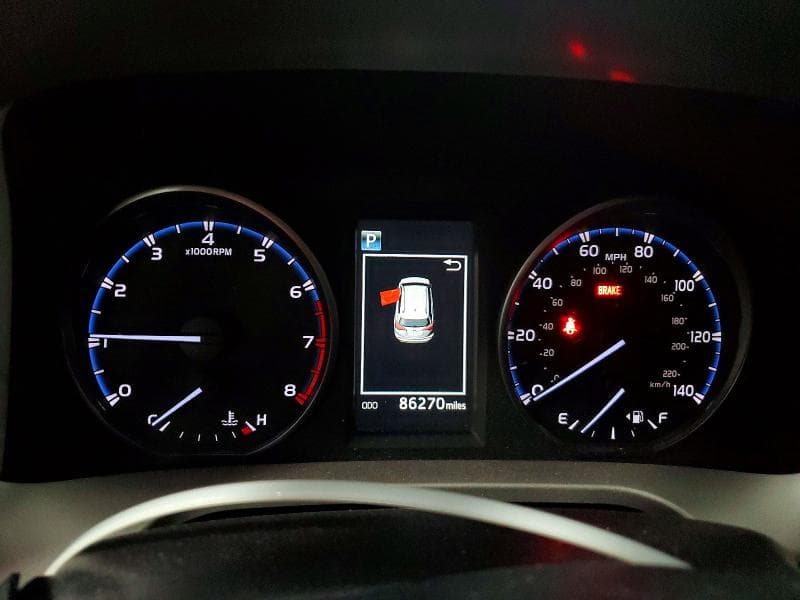 2017 TOYOTA RAV4 LE 9
