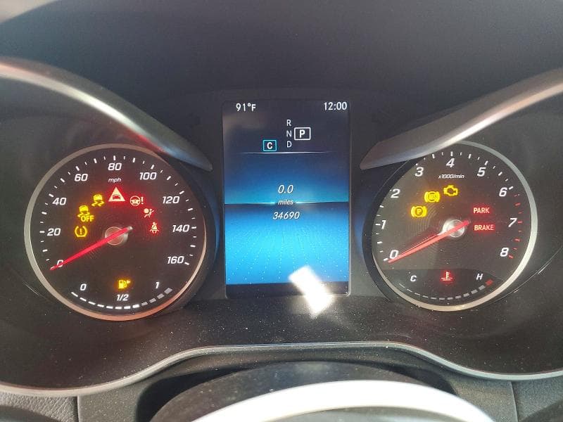 2022 MERCEDES-BENZ GLC 300 9