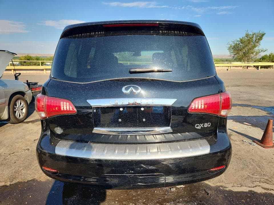 2017 INFINITI QX80 BASE 6