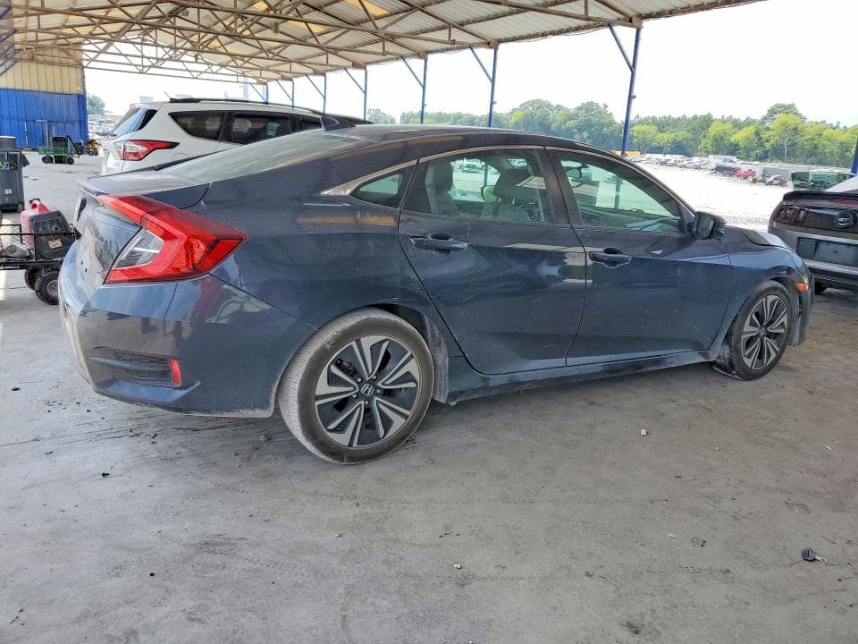 2017 HONDA CIVIC EX 3