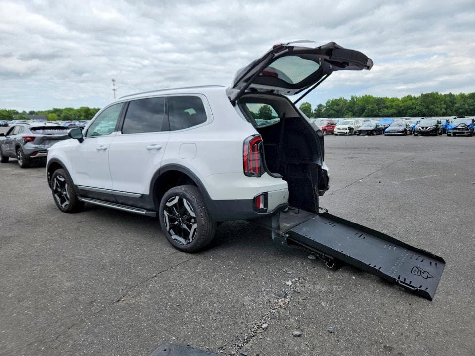 2024 KIA TELLURIDE EX 2