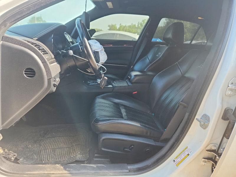 2019 CHRYSLER 300 S 7