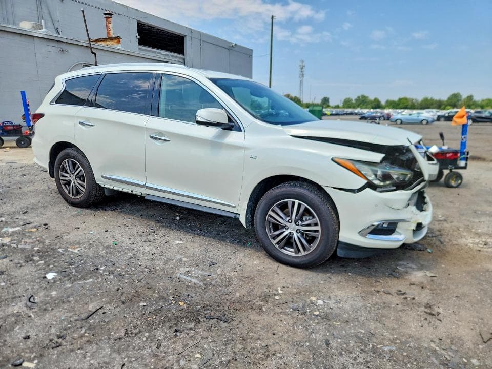 2017 INFINITI QX60 BASE 4