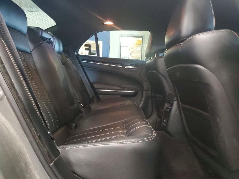 2017 CHRYSLER 300 S 10