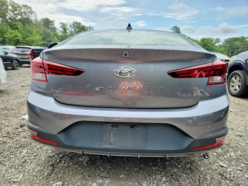 2019 HYUNDAI ELANTRA VALUE EDITION 6