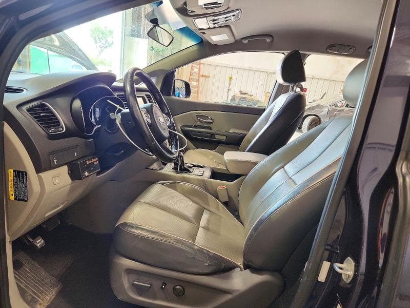 2018 KIA SEDONA LX 7