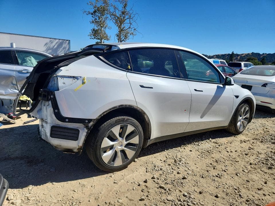 2021 TESLA MODEL Y 3