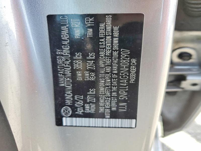 2022 HYUNDAI ELANTRA SE 13