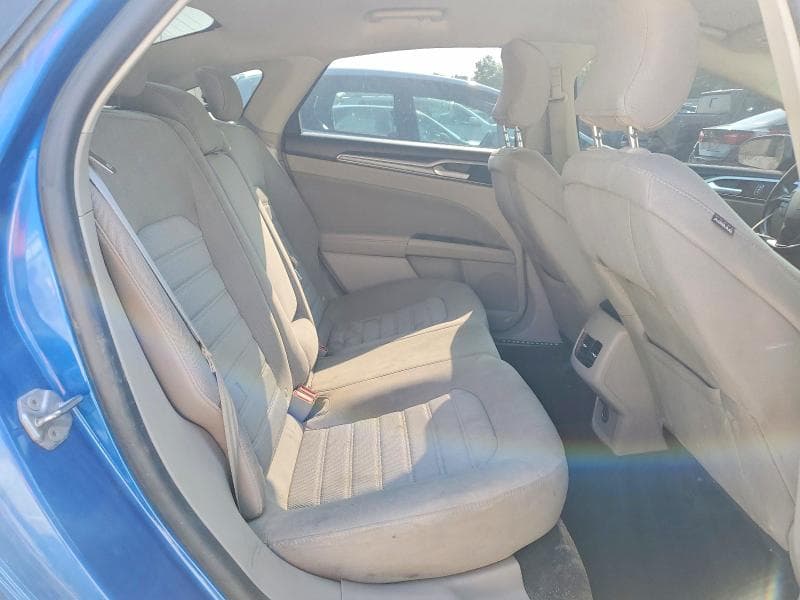 2019 FORD FUSION SE 10