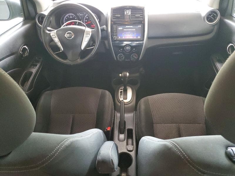 2018 NISSAN VERSA SV 8