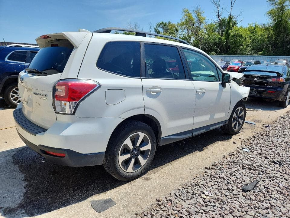 2017 SUBARU FORESTER 2.5I PREMIUM 3