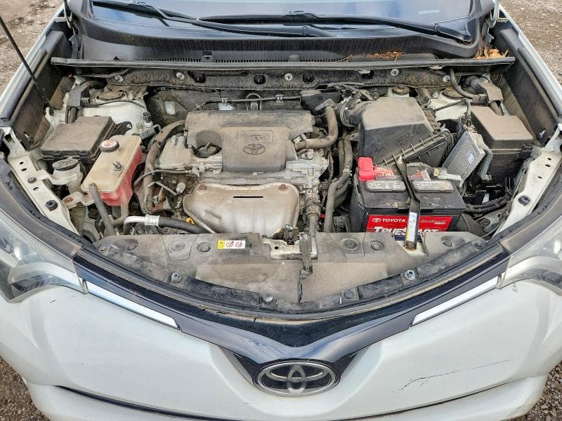 2018 TOYOTA RAV4 XLE 12