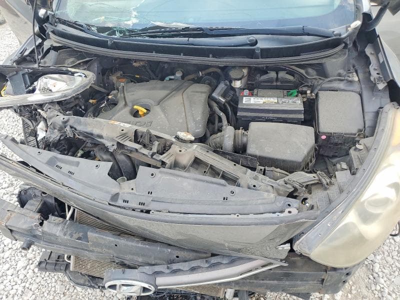 2017 HYUNDAI ELANTRA GT BASE 11