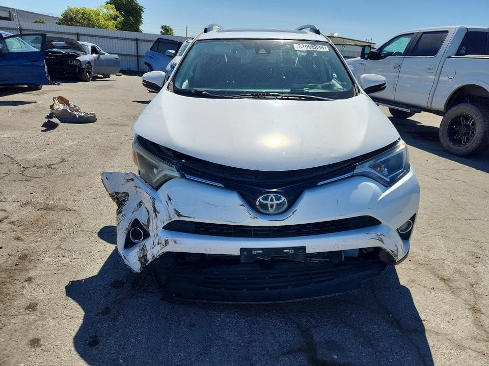 2017 TOYOTA RAV4 HYBRID XLE 5