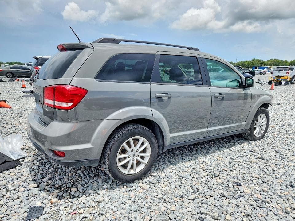 2019 DODGE JOURNEY SE 3