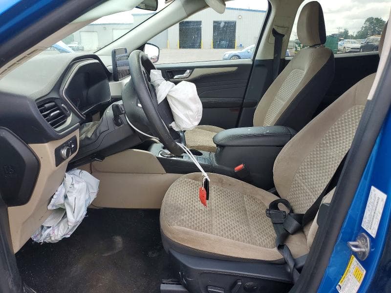 2021 FORD ESCAPE SE 7