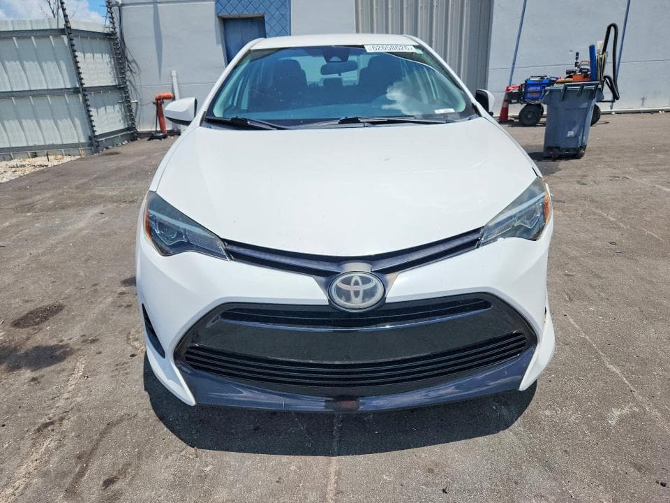2019 TOYOTA COROLLA LE 5