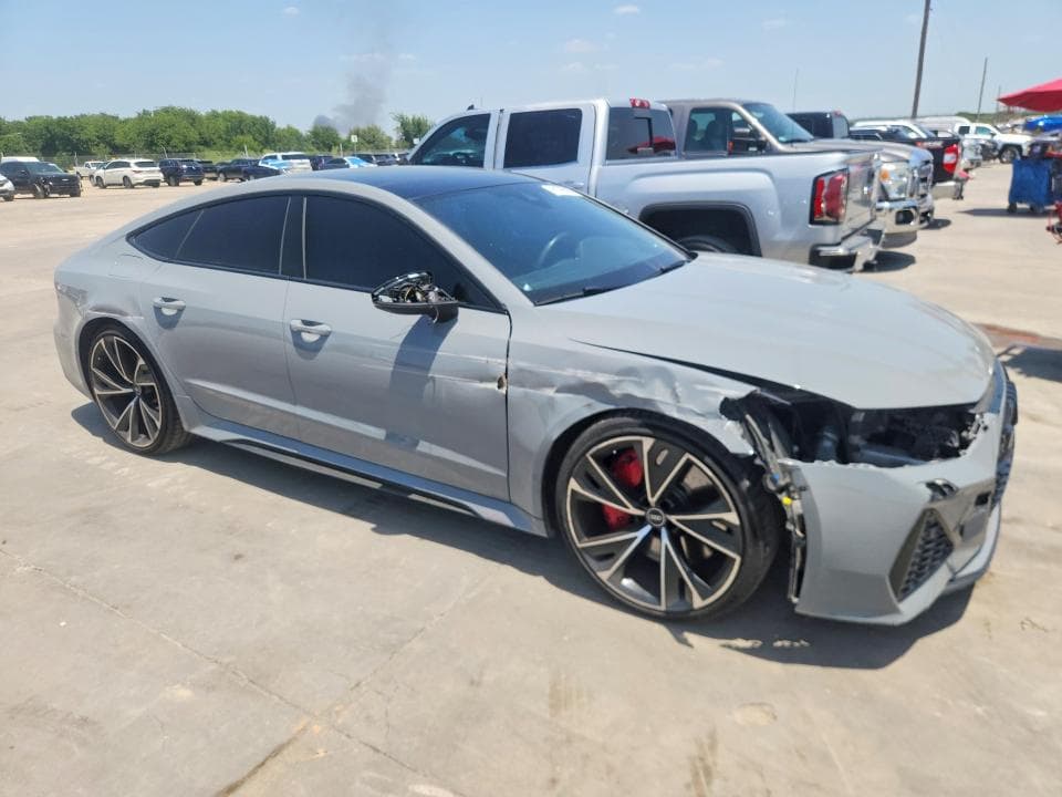 2021 AUDI RS7 4