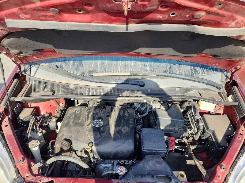 2019 TOYOTA SIENNA LE 12