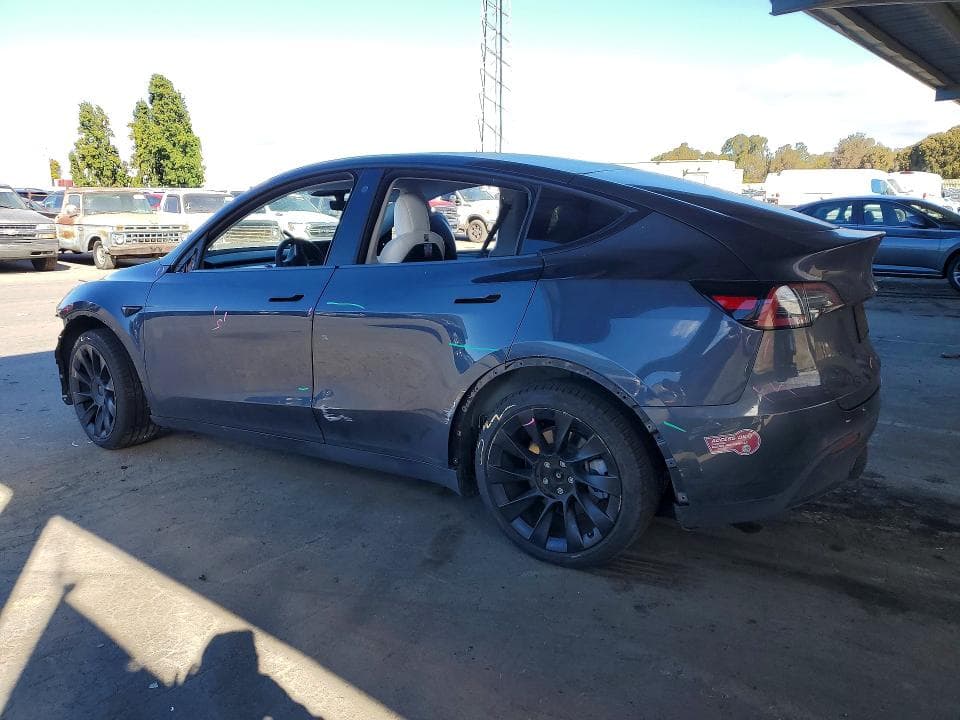 2022 TESLA MODEL Y 2