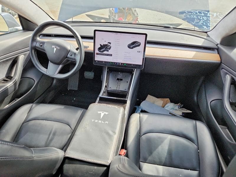 2017 TESLA MODEL 3 8