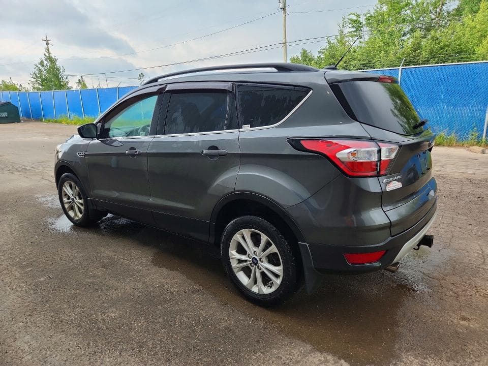 2018 FORD ESCAPE SE 2