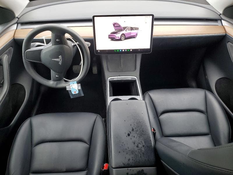 2023 TESLA MODEL Y 8