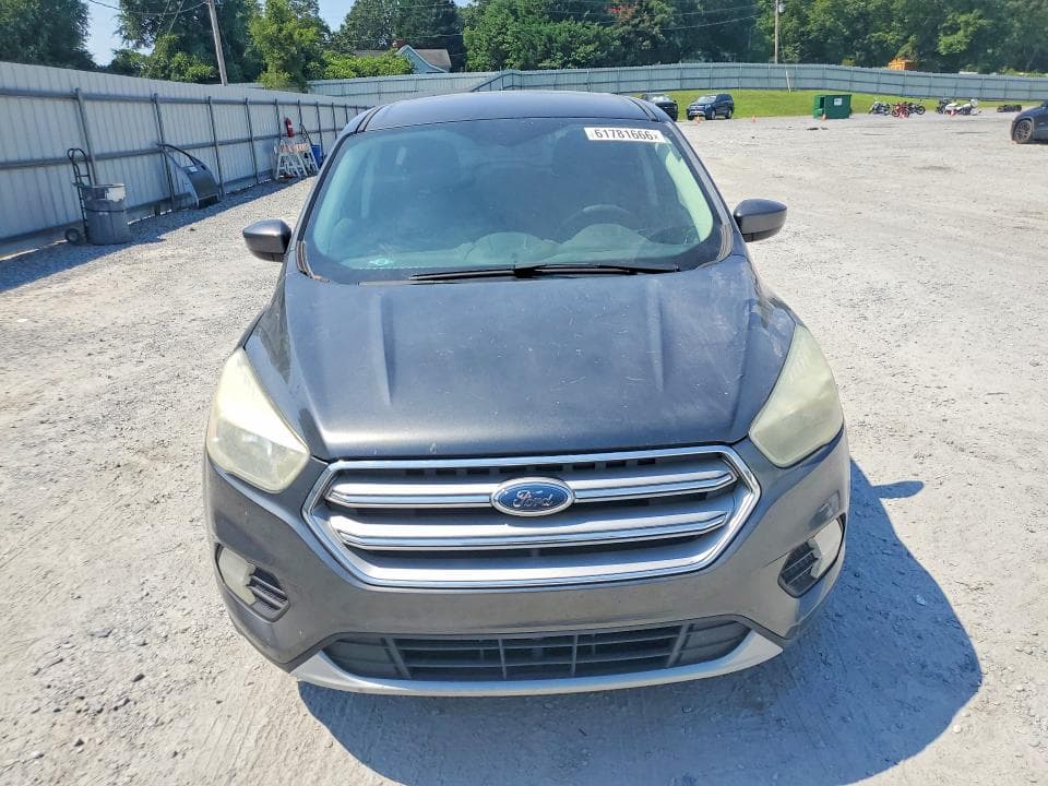 2017 FORD ESCAPE SE 5