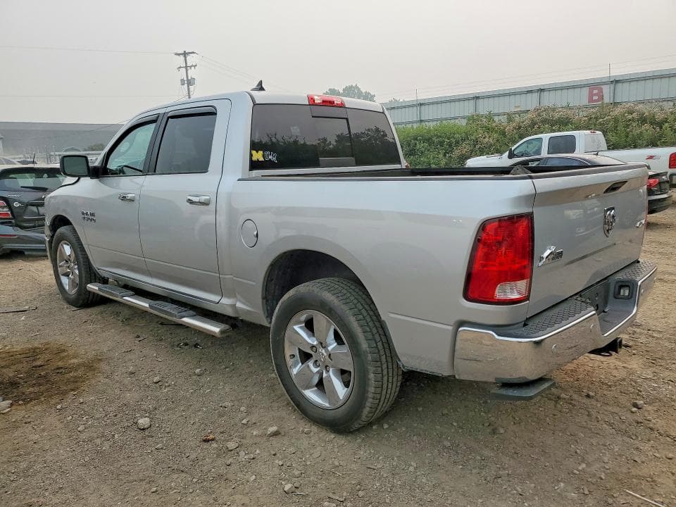 2017 RAM 1500 SLT 2
