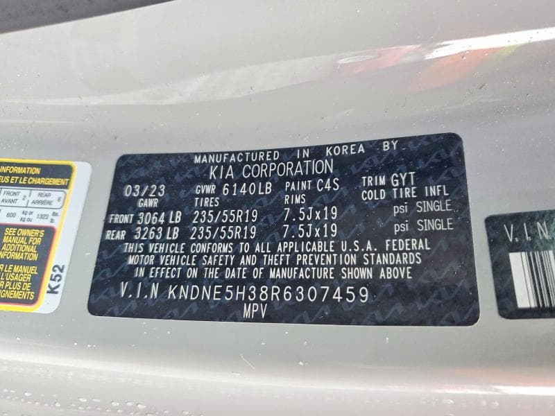 2024 KIA CARNIVAL SX 13