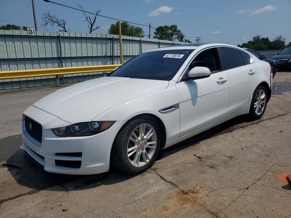 2018 JAGUAR XE PREMIUM - 1