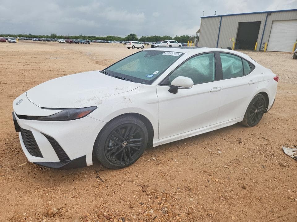 2025 TOYOTA CAMRY SE