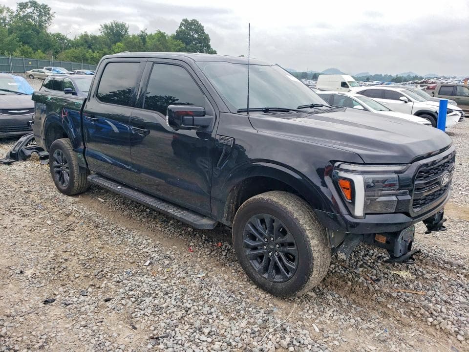 2025 FORD F150 LARIAT 4