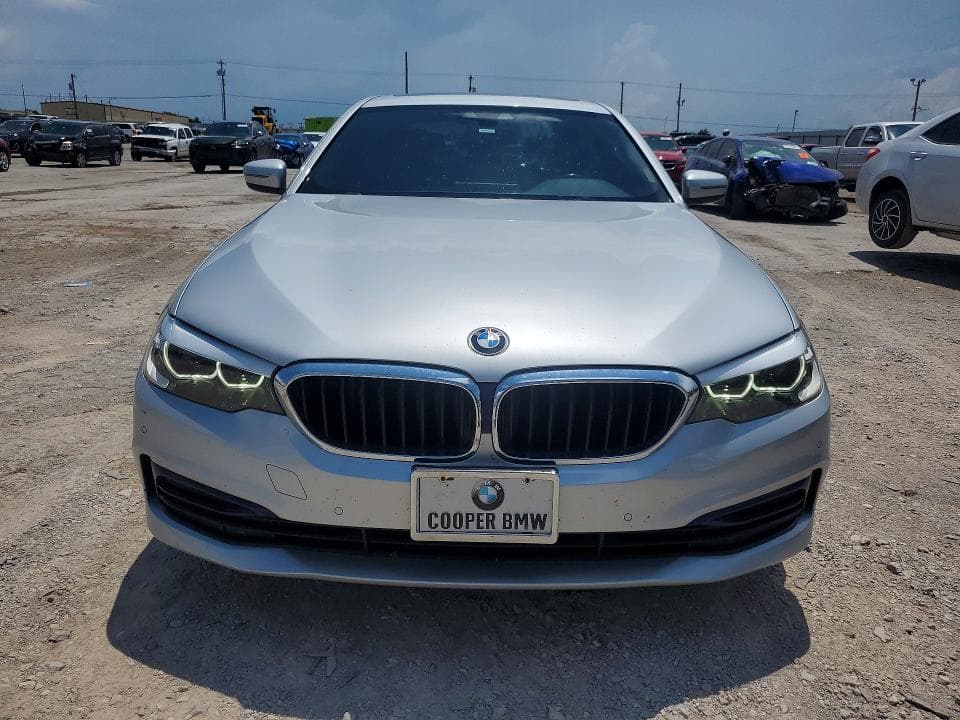 2019 BMW 530 XI 5