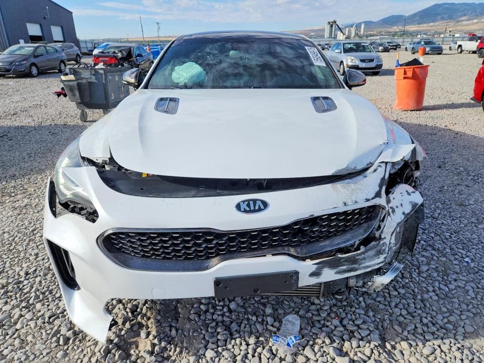 2021 KIA STINGER GT-LINE 5