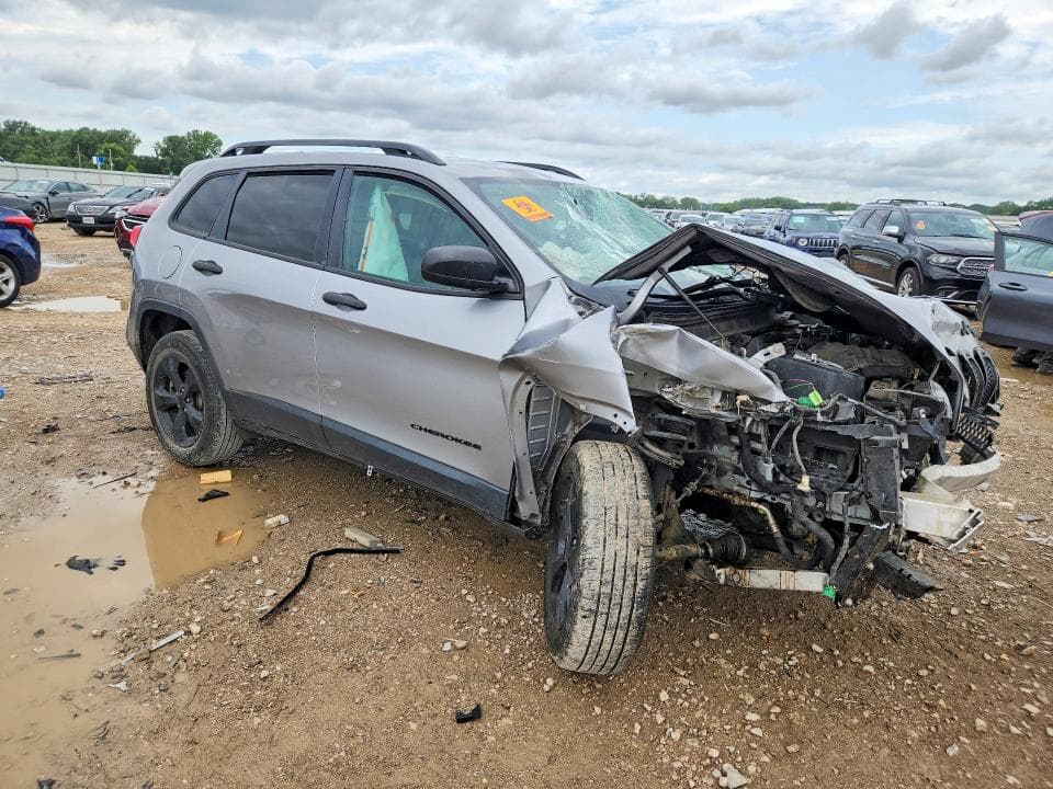 2017 JEEP CHEROKEE 4