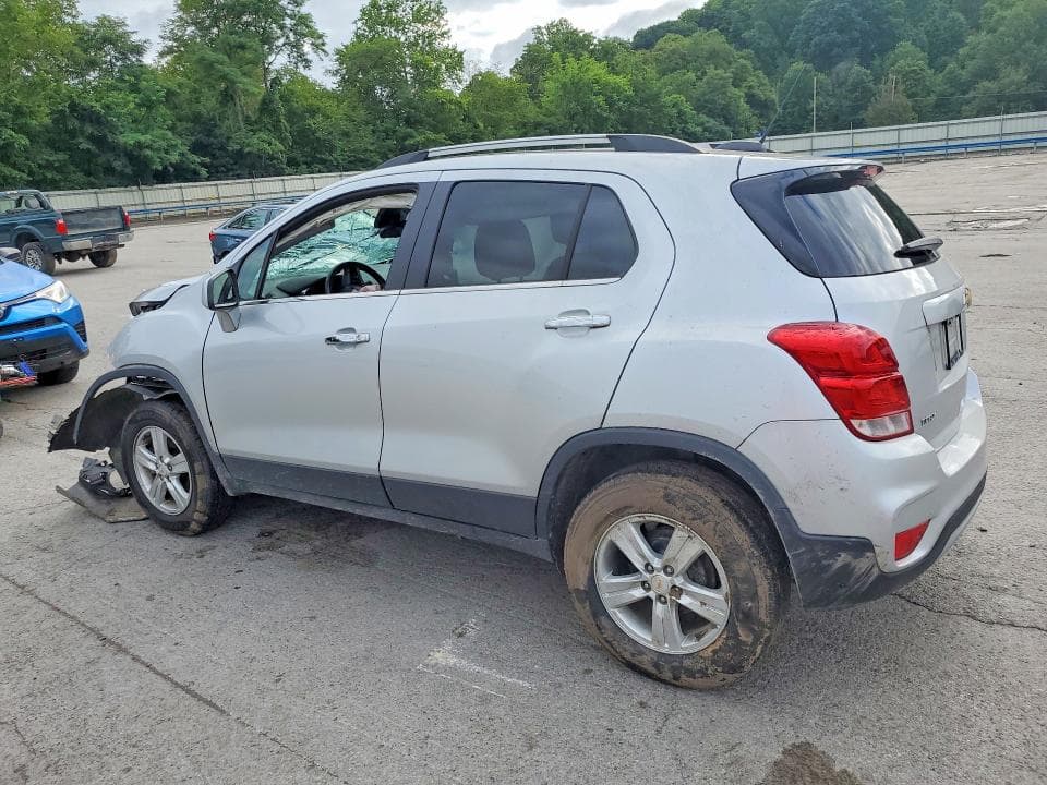 2020 CHEVROLET TRAX 1LT 2